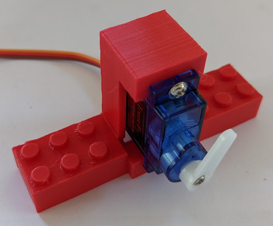 Servo LEGO Connectors 20210716 090939435 900w